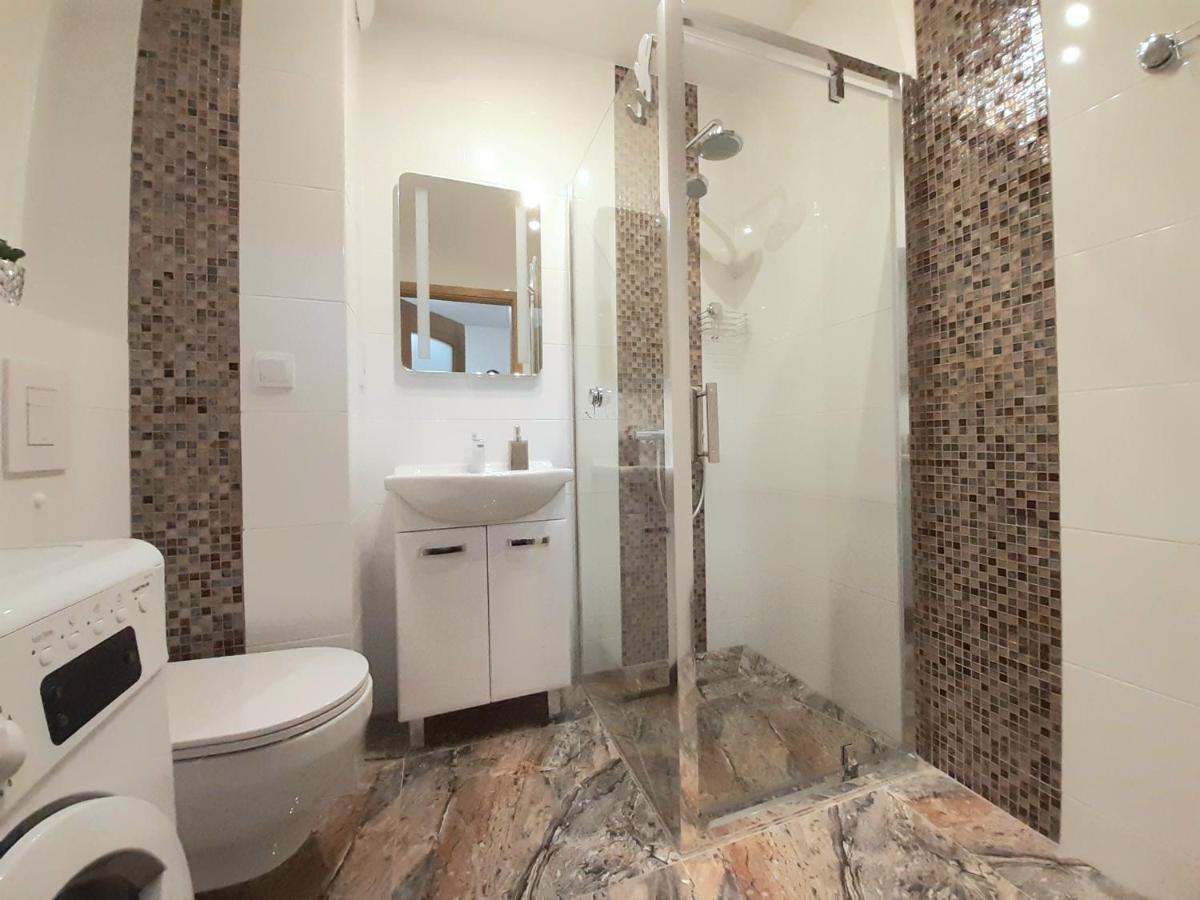 Apartament Reymonta Wrocław Exteriör bild
