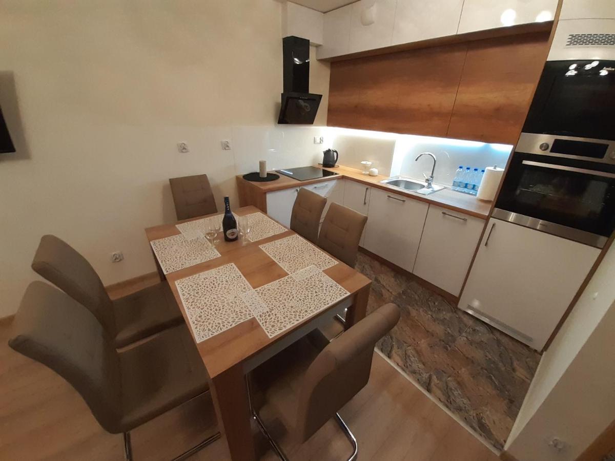 Apartament Reymonta Wrocław Exteriör bild