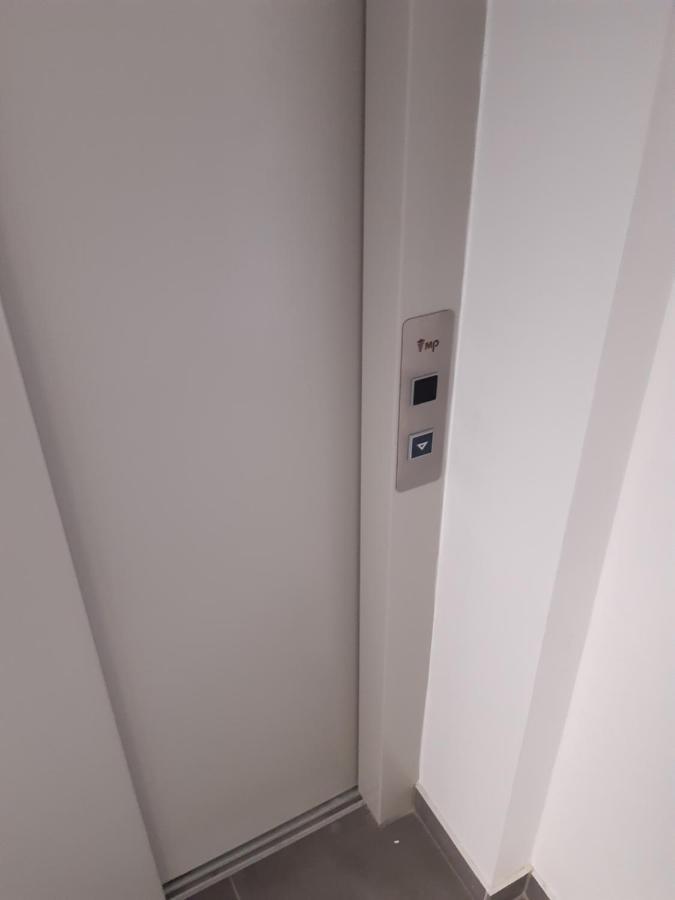 Apartament Reymonta Wrocław Exteriör bild